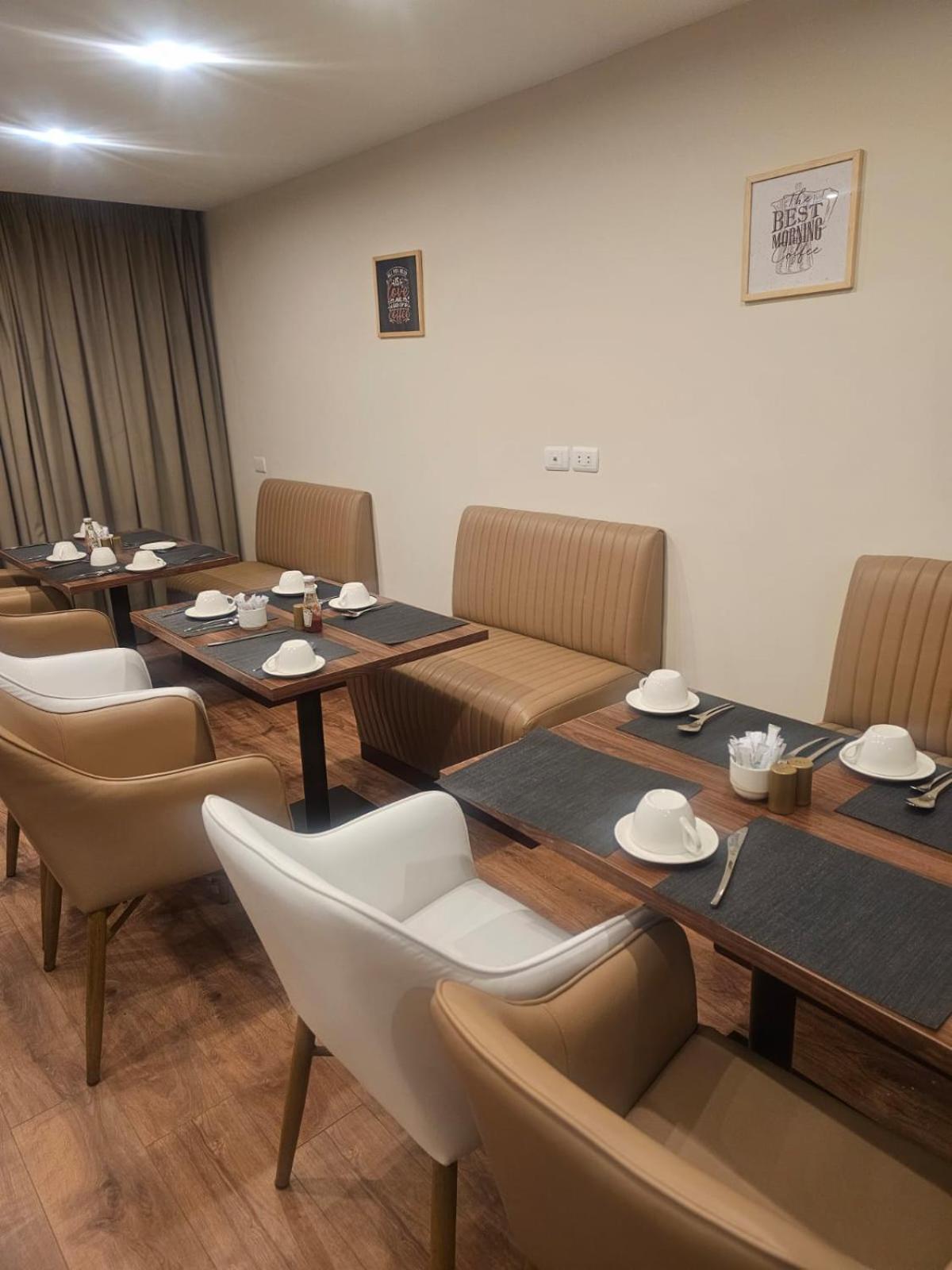 The Home Boutique Hotel Pyramids Inn Kafrat al Jabal Ngoại thất bức ảnh